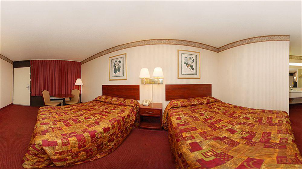 Rodeway Inn West Memphis Zewnętrze zdjęcie